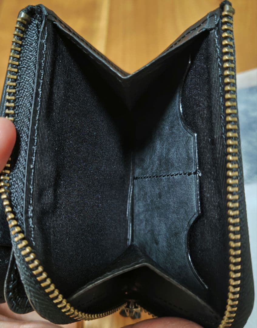 studium マイクロウォレット LF graffi ブラック