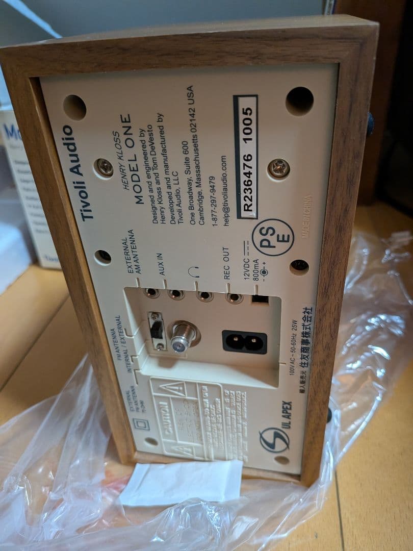 Tivoli Audio Model One クラシックウォールナット高級ラジオ