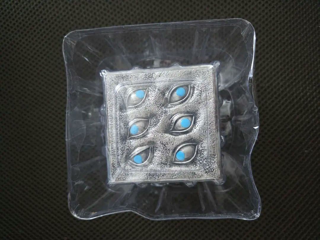 呪術廻戦 特級呪物 獄門疆　バンダイ