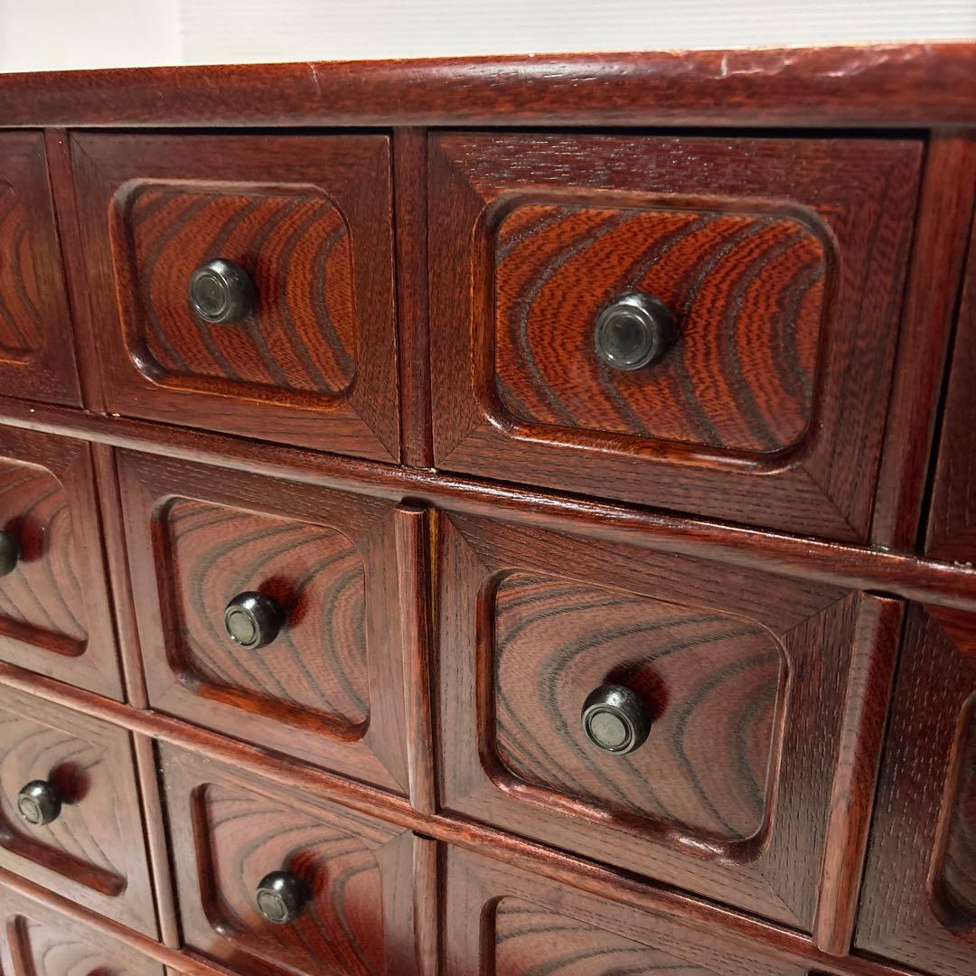 木製　小引き出し　薬箱　箪笥　箪笥　薬箪笥　からくり箪笥　民芸家具　タンス