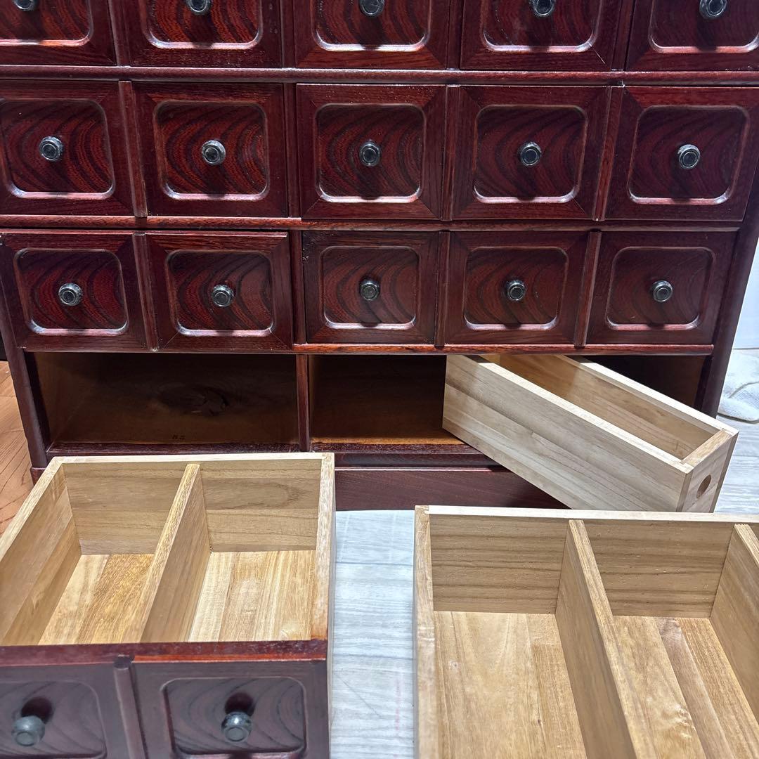 木製　小引き出し　薬箱　箪笥　箪笥　薬箪笥　からくり箪笥　民芸家具　タンス