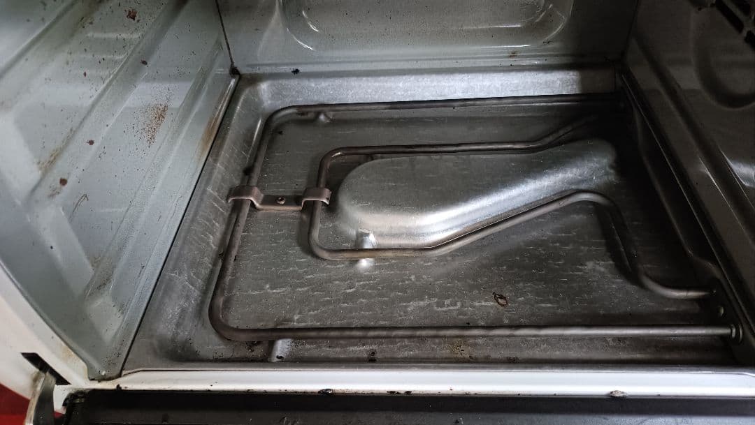 パンやケーキを手作り！デロンギ　コンベクションオーブンEO1853　～240℃