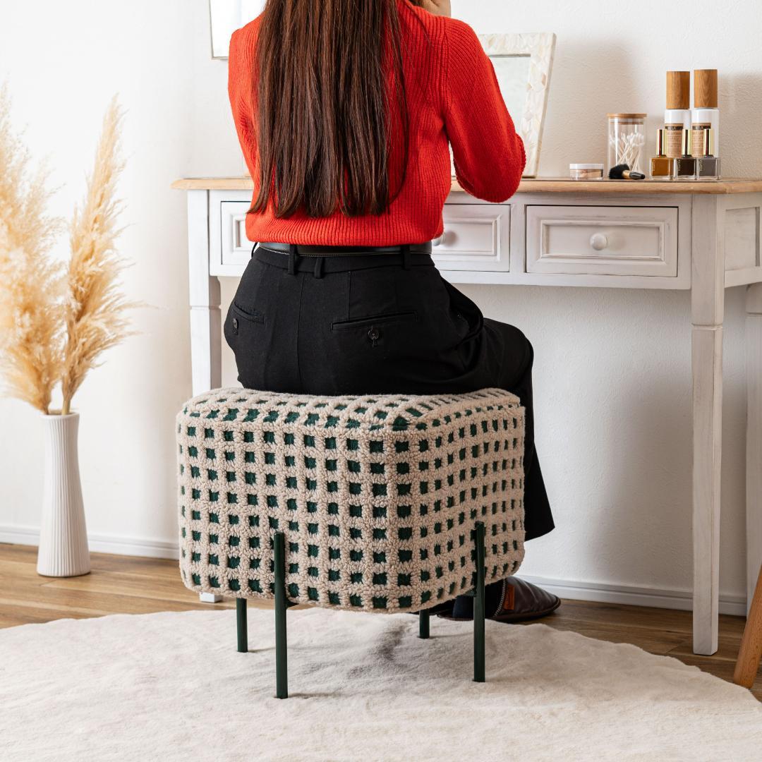 新品 送料込み スツール 椅子 1脚 グリーン 高さ45cm