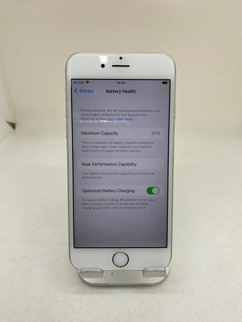 Iphone 6s 32GB Sim フリー　137180