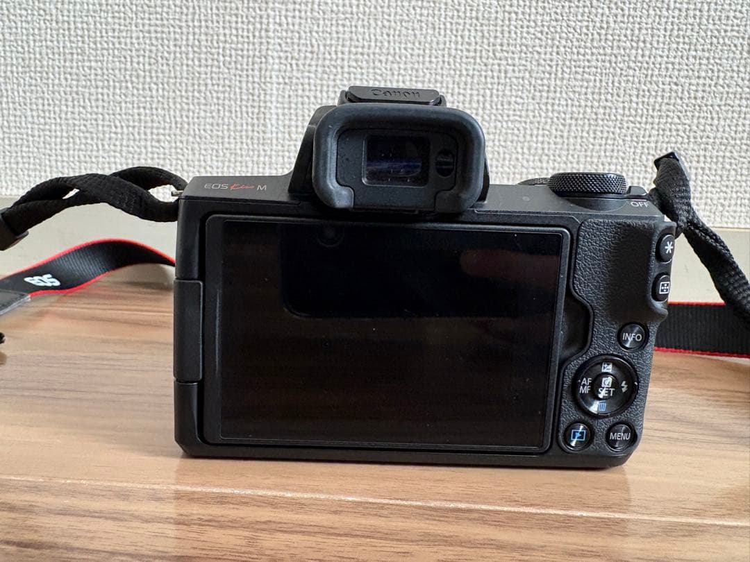 k*u様 Canon EOS Kiss M レンズキット