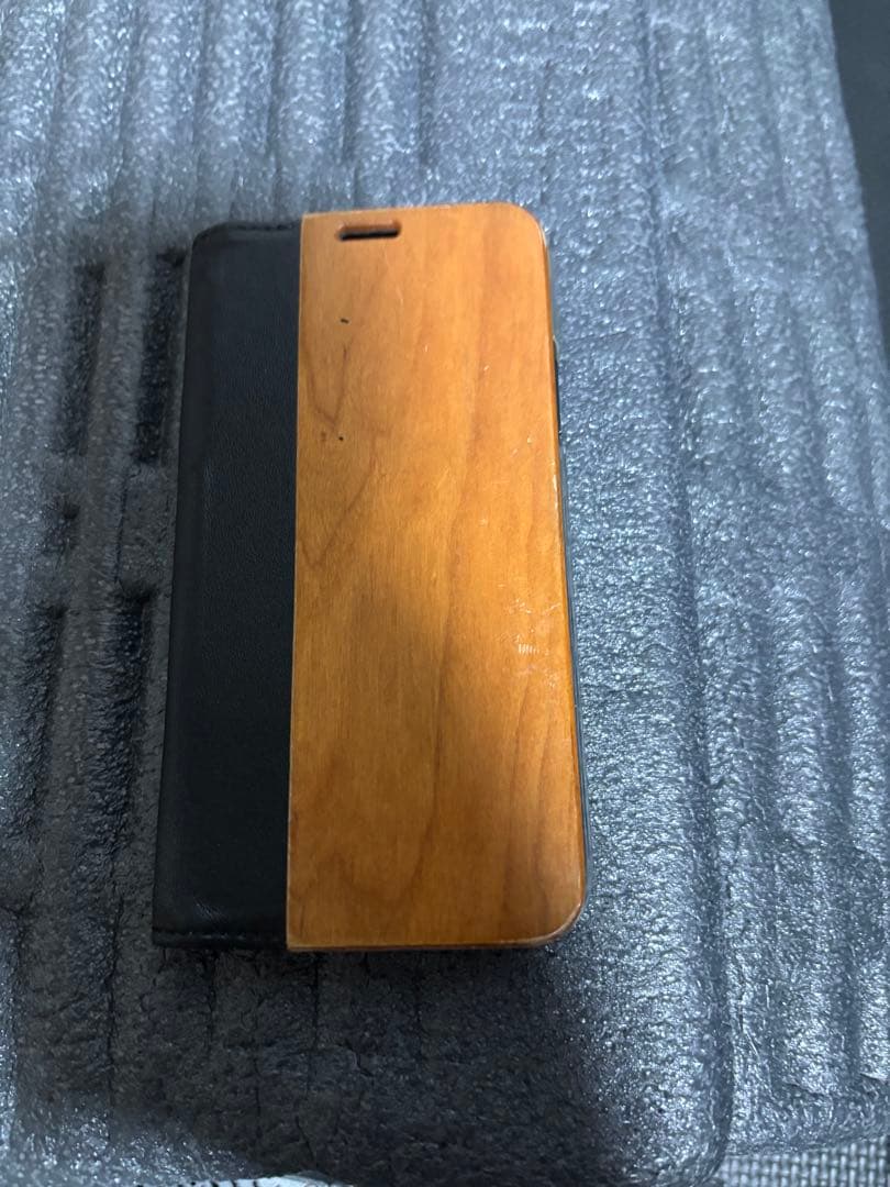 【限界値下げ】Apple iPhone X SIMロックなし　ケース付き