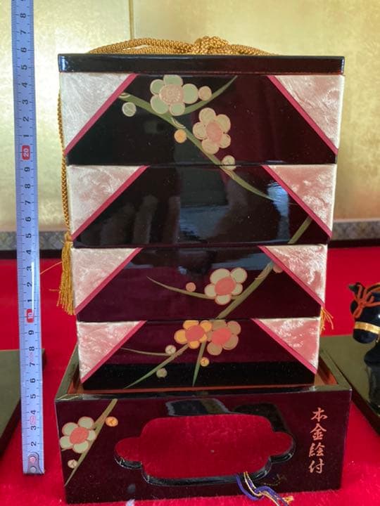 雛人形用(7段飾用)高級黒塗り蒔絵付道具セット