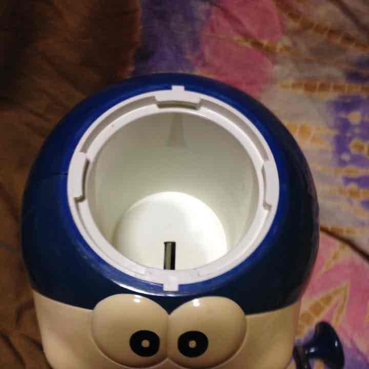 ＊昭和58年製手動式ドラえもんカキ氷機＊