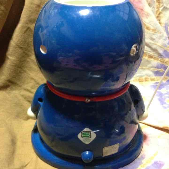 ＊昭和58年製手動式ドラえもんカキ氷機＊