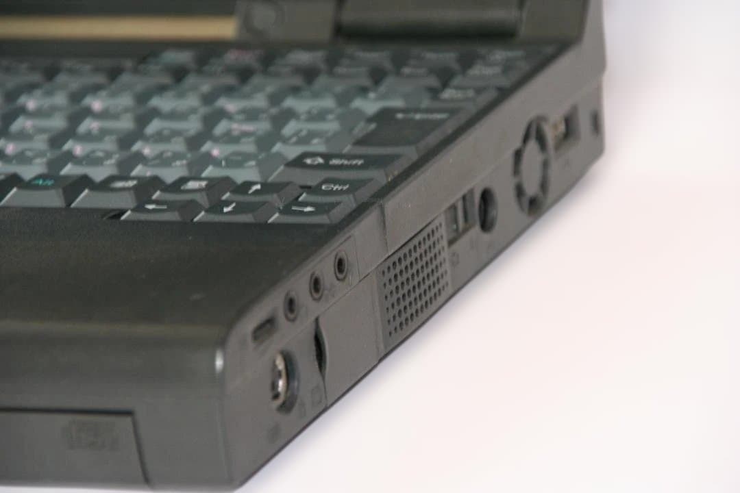 【ジャンク】FMV-BIBLO　NU VⅡ23