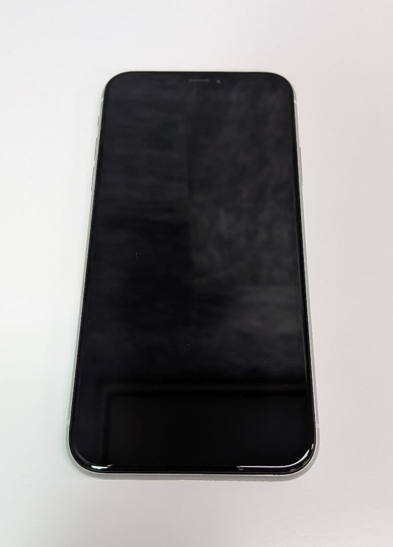 ⑥Apple iPhoneXR 64GB ホワイト バッテリー90％