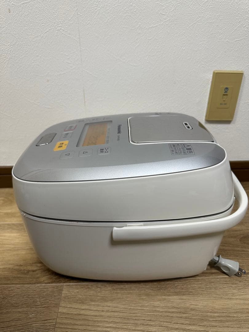Panasonic 可変圧力IHジャー炊飯器【SR-PA106】2017年製