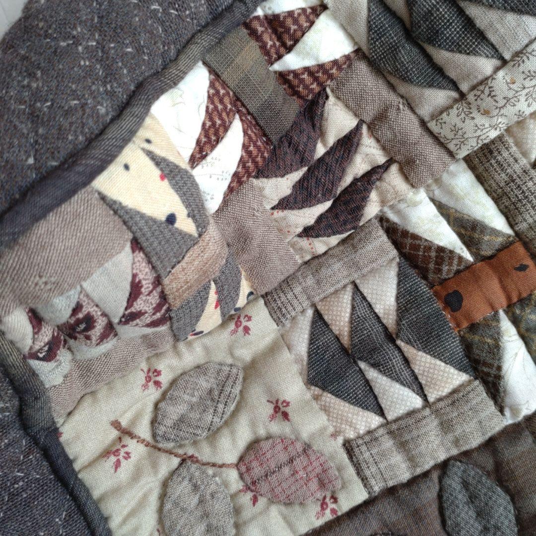 パッチワークボストンバッグ素敵なお品小さく畳ませていただきます！それでも良い方！