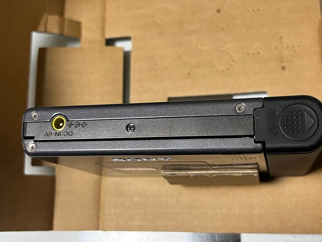 【欠品あり】SONY ポータブルMDウォークマンMZ-E2