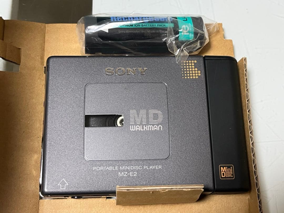 【欠品あり】SONY ポータブルMDウォークマンMZ-E2