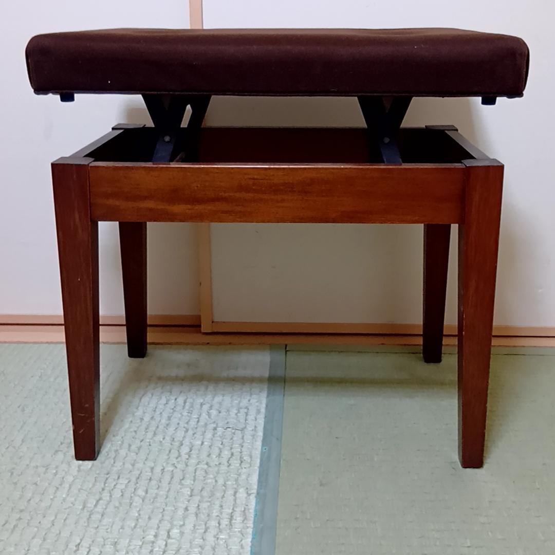ピアノ椅子　高さ調節可能　布貼り　4つボタン