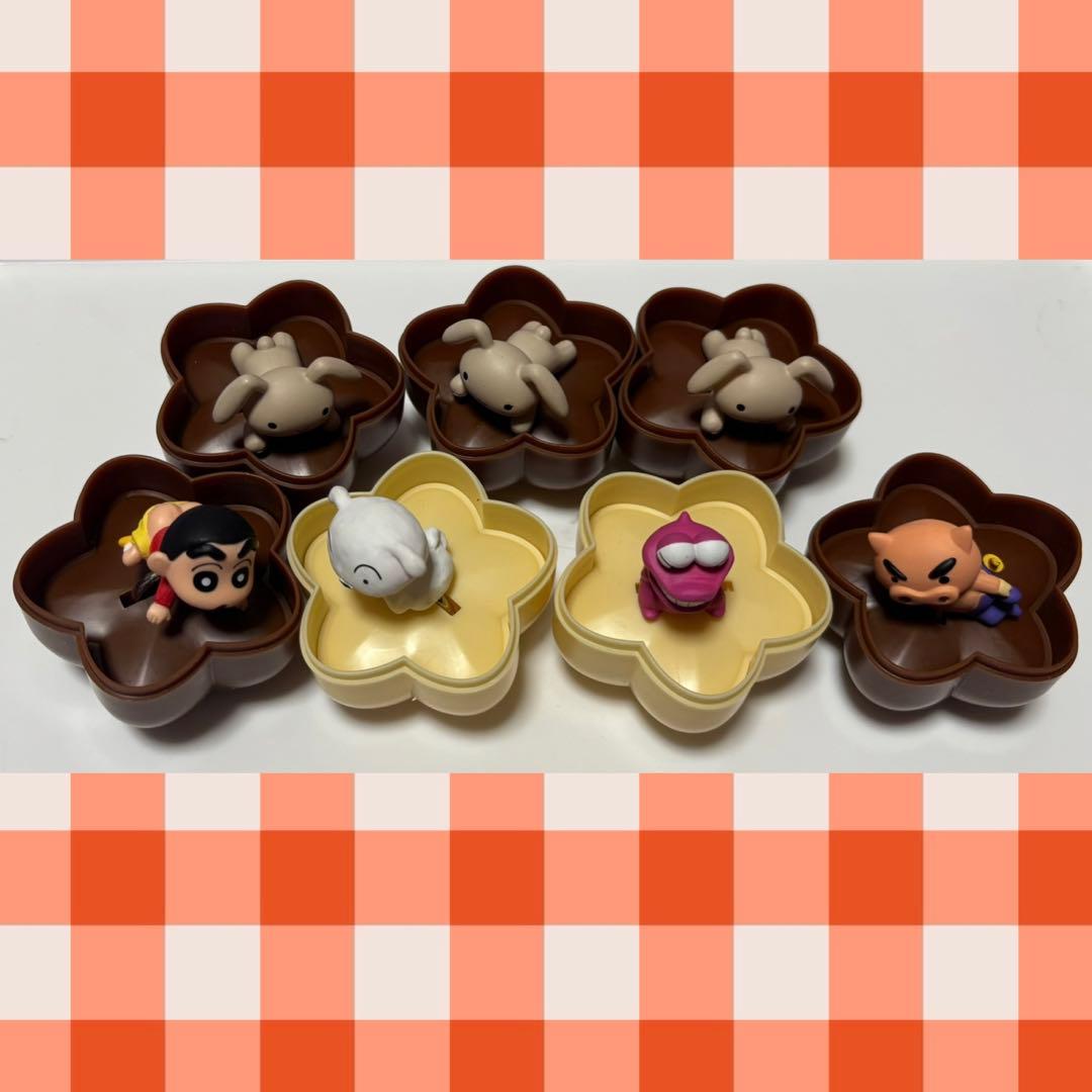 クレヨンしんちゃん ガチャガチャ＆伊勢丹限定アクリルキーホルダーまとめ売りセット