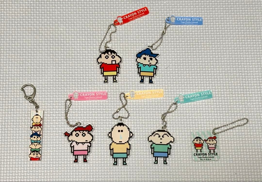 クレヨンしんちゃん ガチャガチャ＆伊勢丹限定アクリルキーホルダーまとめ売りセット