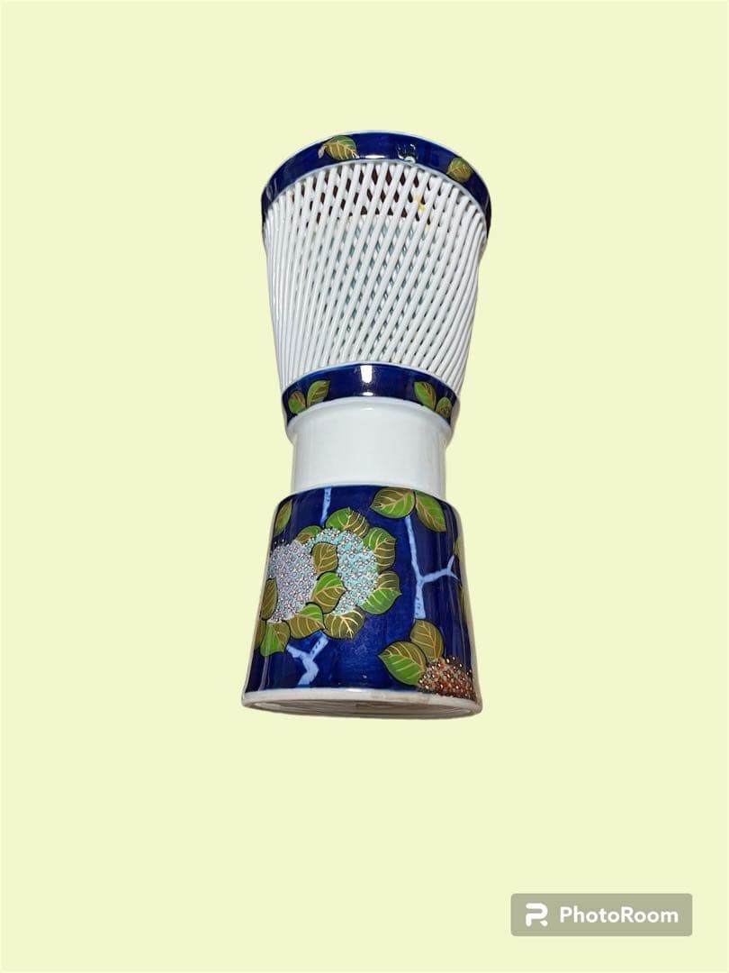 花瓶白磁網目焼（波佐見焼）西浦琴峰