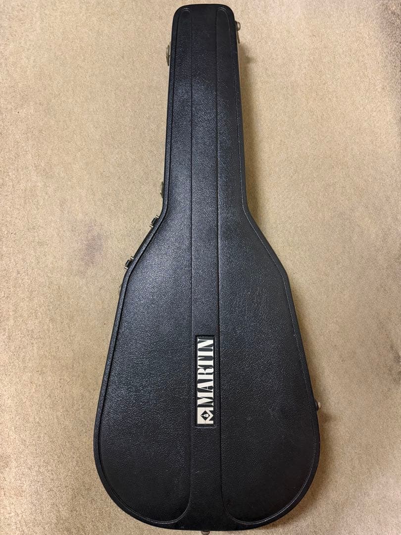 C. F. Martin & Co. 000CXE BLACK（エレアコ）