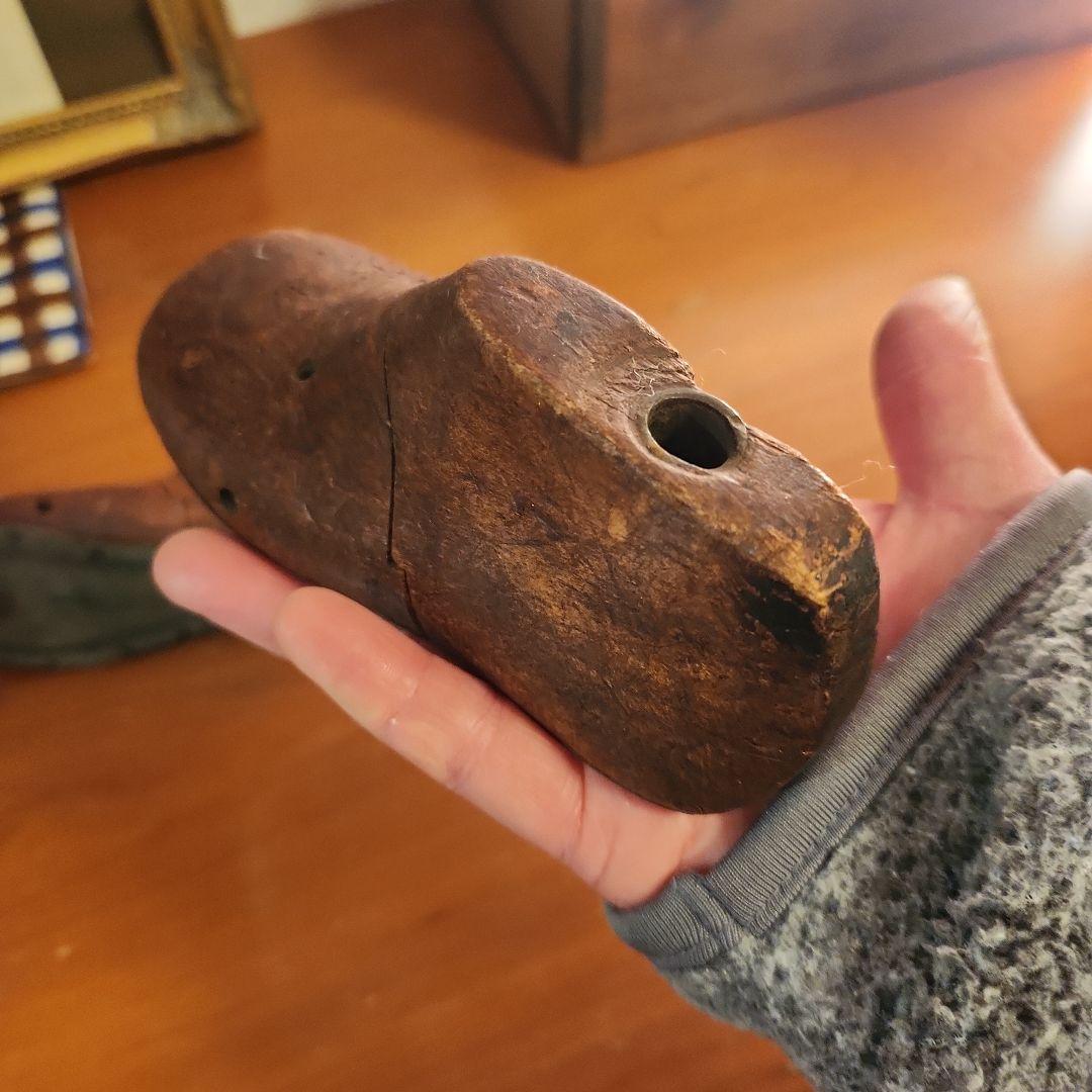 子供サイズ　アンティークの木製靴型（シューモールド）