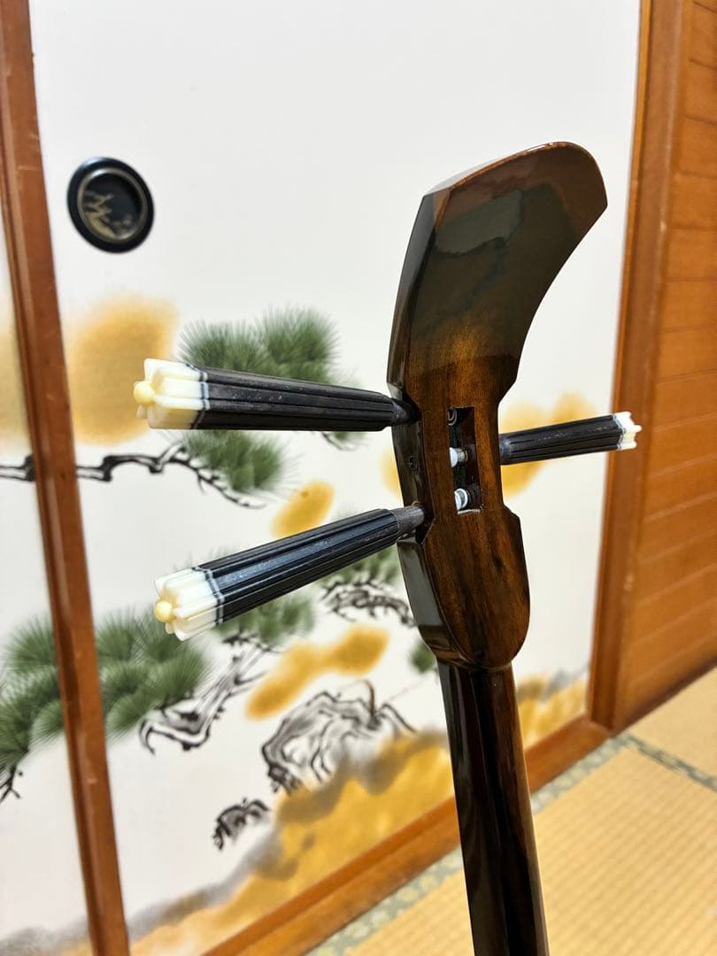 沖縄三線！上質黒木カマゴン！与那城型！本張り【一枚張り】