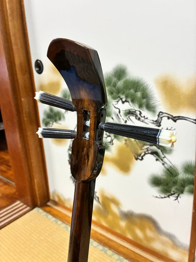 沖縄三線！上質黒木カマゴン！与那城型！本張り【一枚張り】