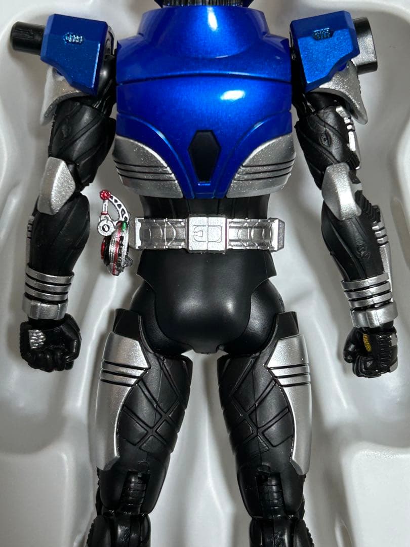 S.H.Figuarts 真骨彫製法　仮面ライダーガタック ハイパーフォーム