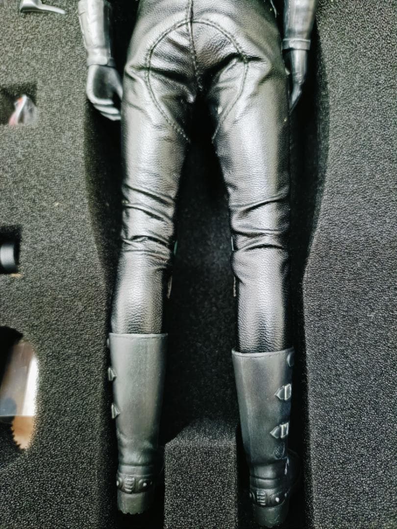 ART-FIGURES　ジャッジドレッド COP-FEMALE