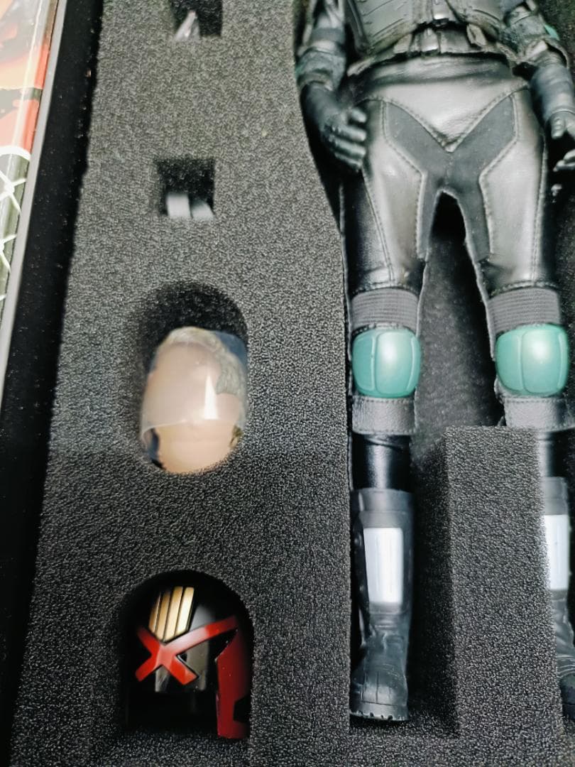 ART-FIGURES　ジャッジドレッド COP-FEMALE