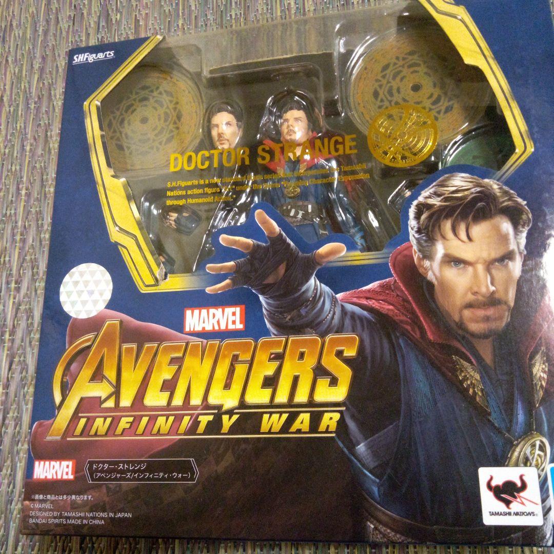 SHフィギュアーツ　ドクター・ストレンジアベンジャーズ　インフィニティ　ウォー