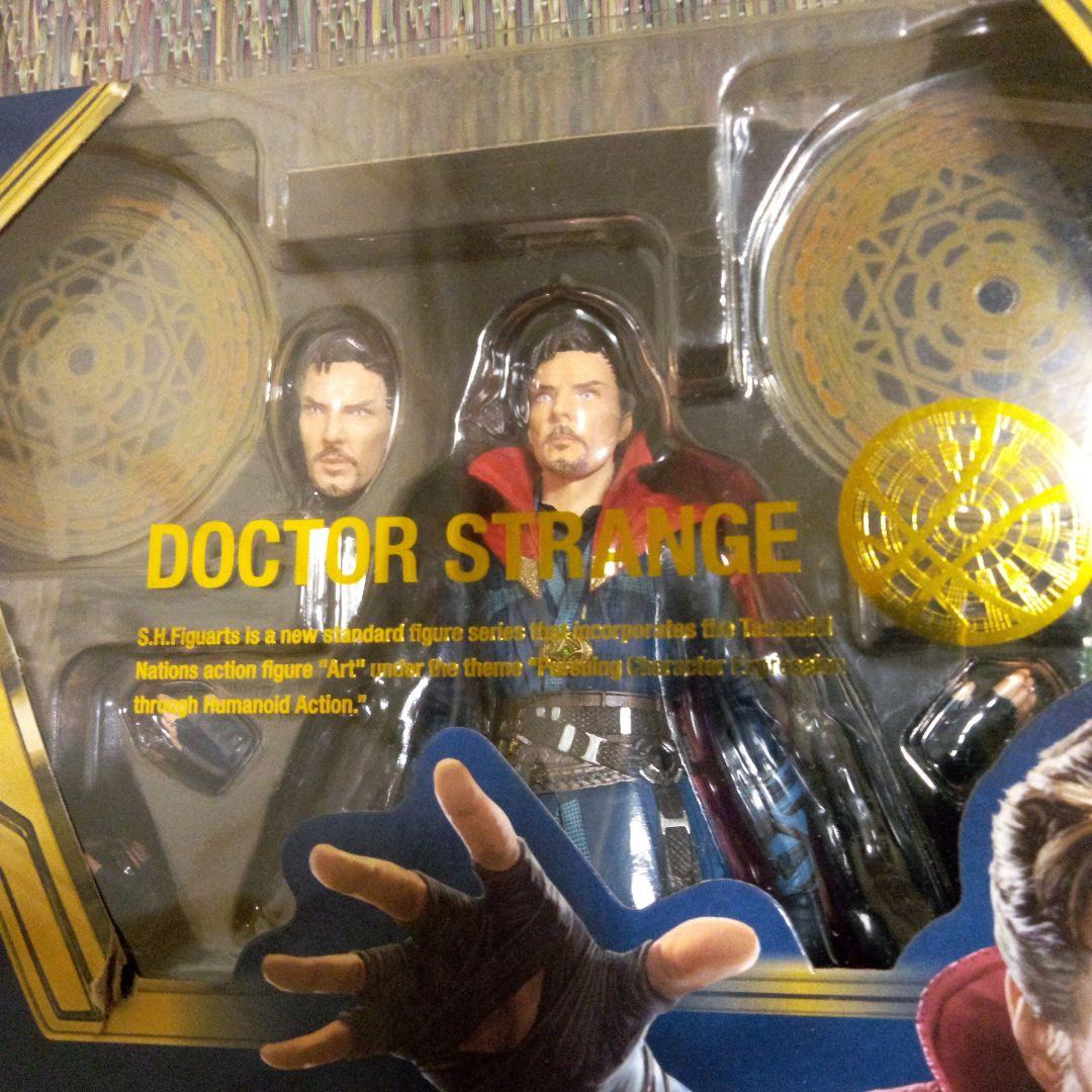SHフィギュアーツ　ドクター・ストレンジアベンジャーズ　インフィニティ　ウォー