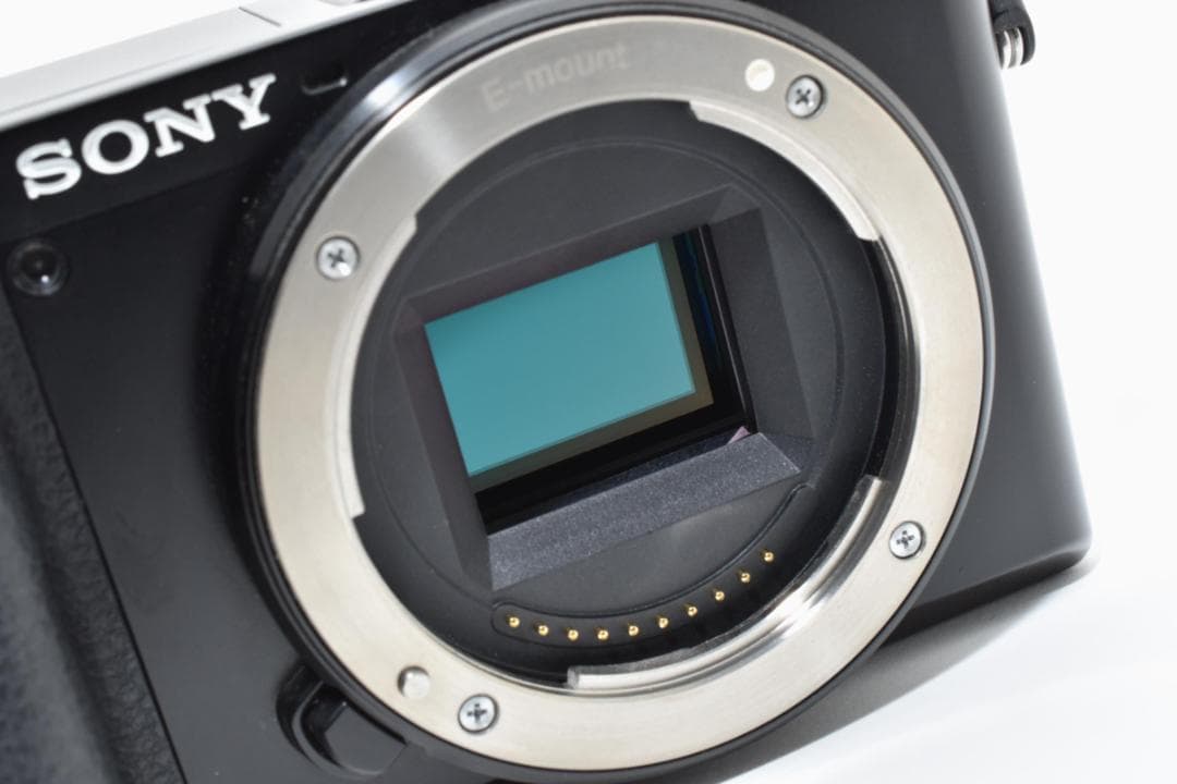 デジタルカメラ Sony Alpha a6100 24.2MP Mirrorless