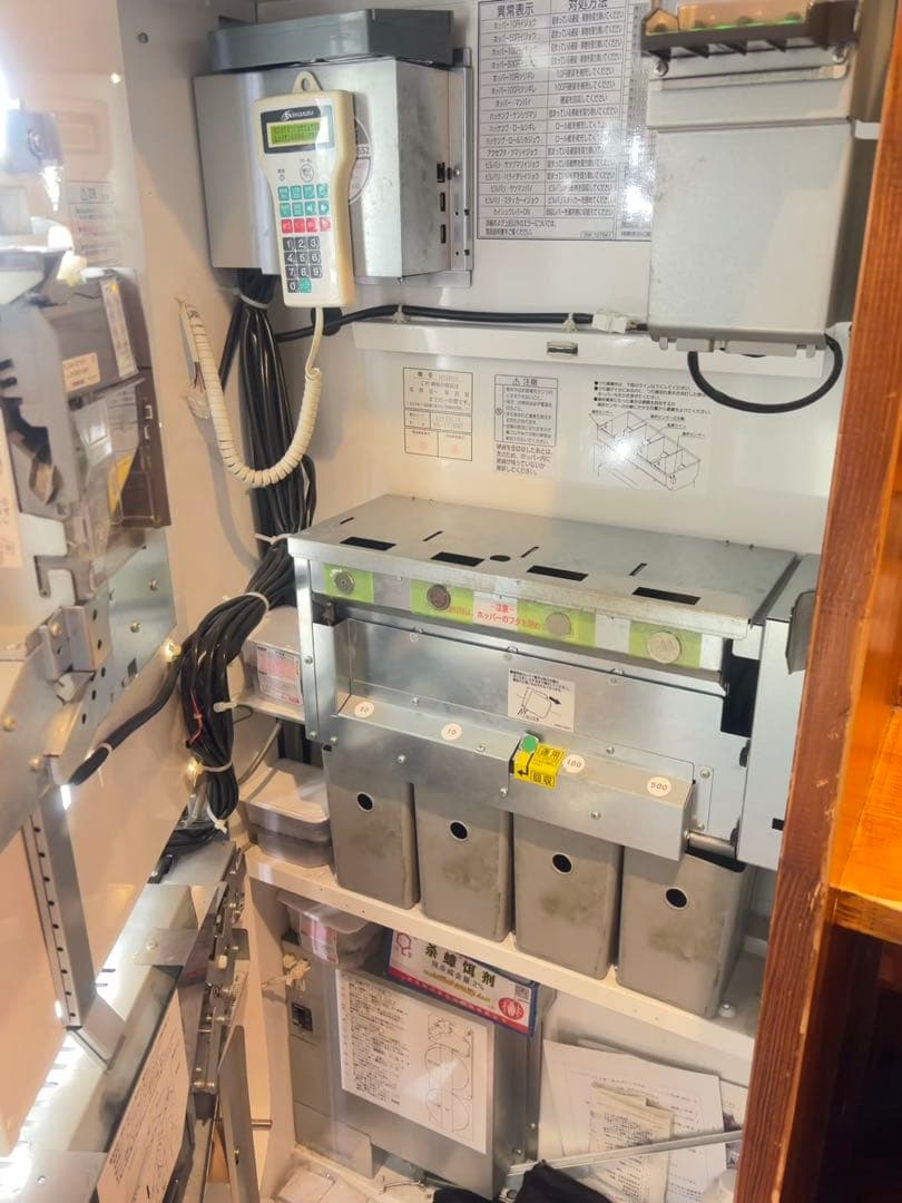 券売機芝浦KB-172NNS シリーズ中古現役バリバリ 新紙幣新500対応済み