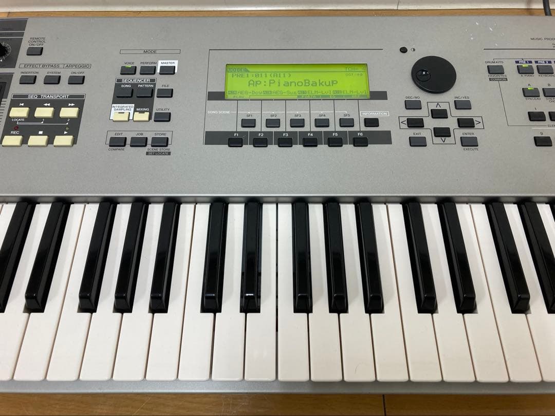 YAMAHA MOTIF6 ヤマハ モチーフ シンセサイザー