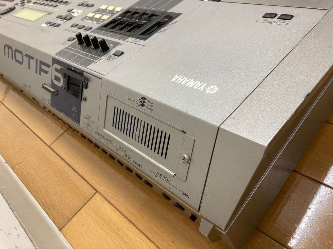 YAMAHA MOTIF6 ヤマハ モチーフ シンセサイザー