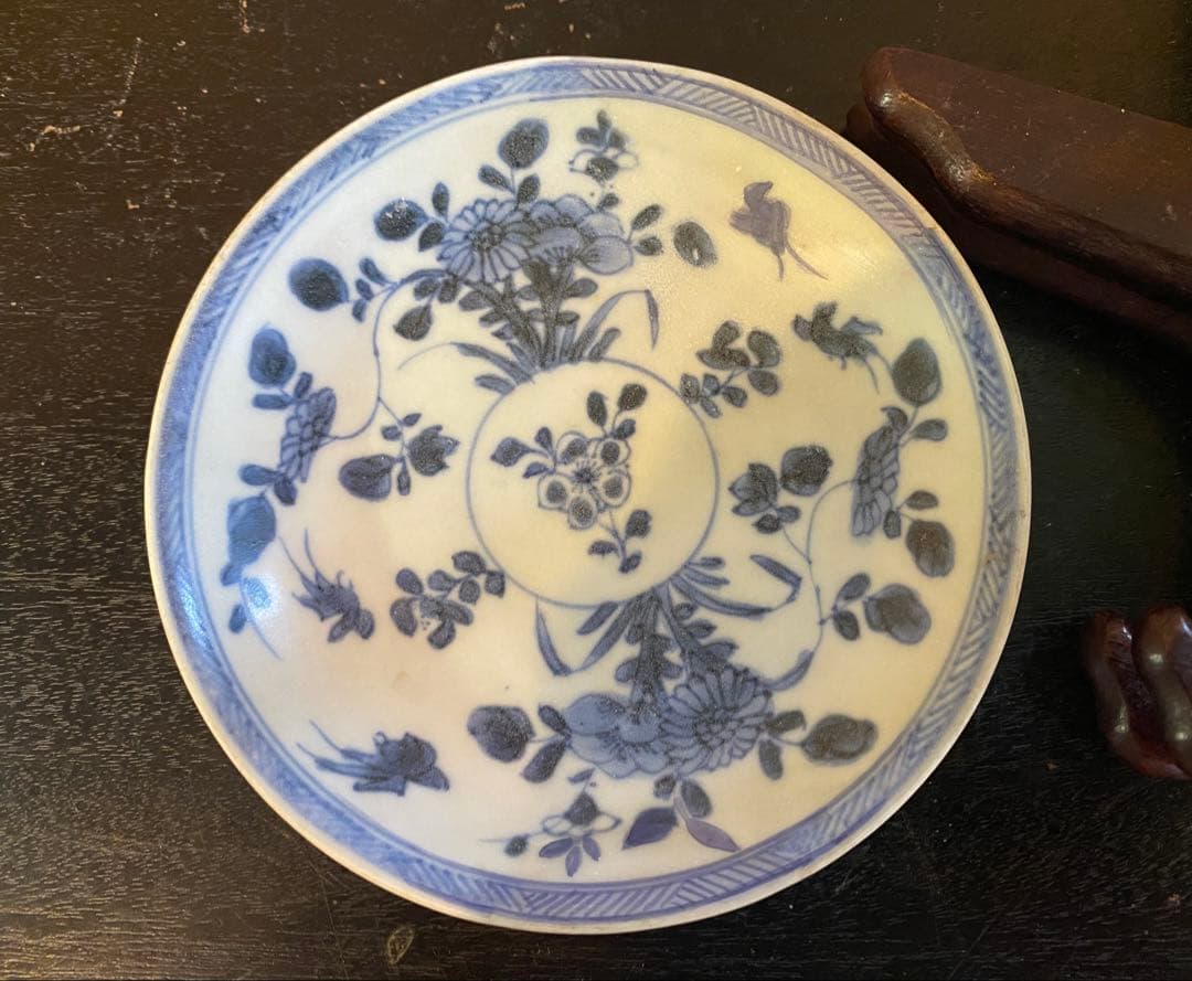 アンティーク・景徳鎮窯・古染付花鳥文・豆小皿•鑑賞スタンド付２点セット