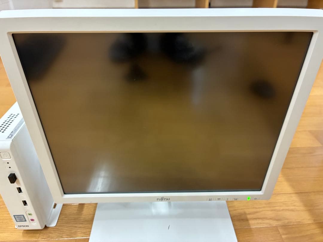 EPSON Endeavor ST180E＋FUJITSU VL-17CST