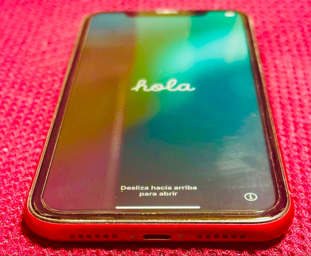 iPhone XR レッド 128 GB SIMフリー　値下げ不可