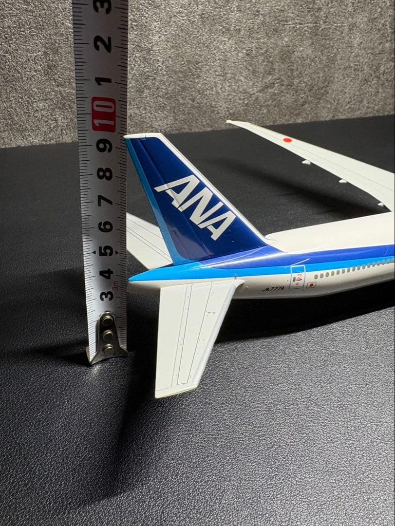 全日空商事 1/200 ANA 777-300ER NH20017
