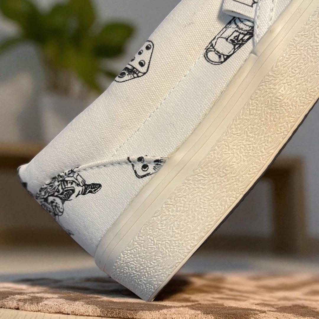 希少 未使用 DOLCEドルチ〜荒木飛呂彦　ジョジョの奇妙な冒険スリッポン 41