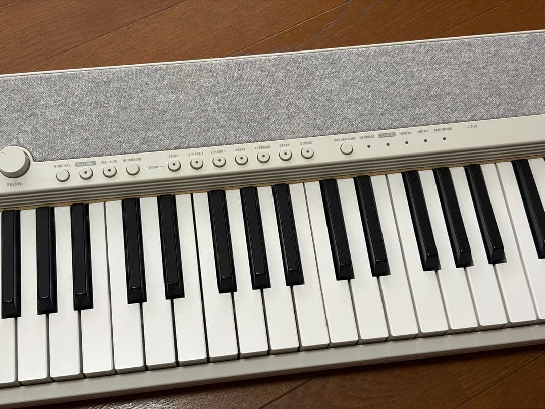 CASIO Casiotone CT-S1 WE 電子キーボード
