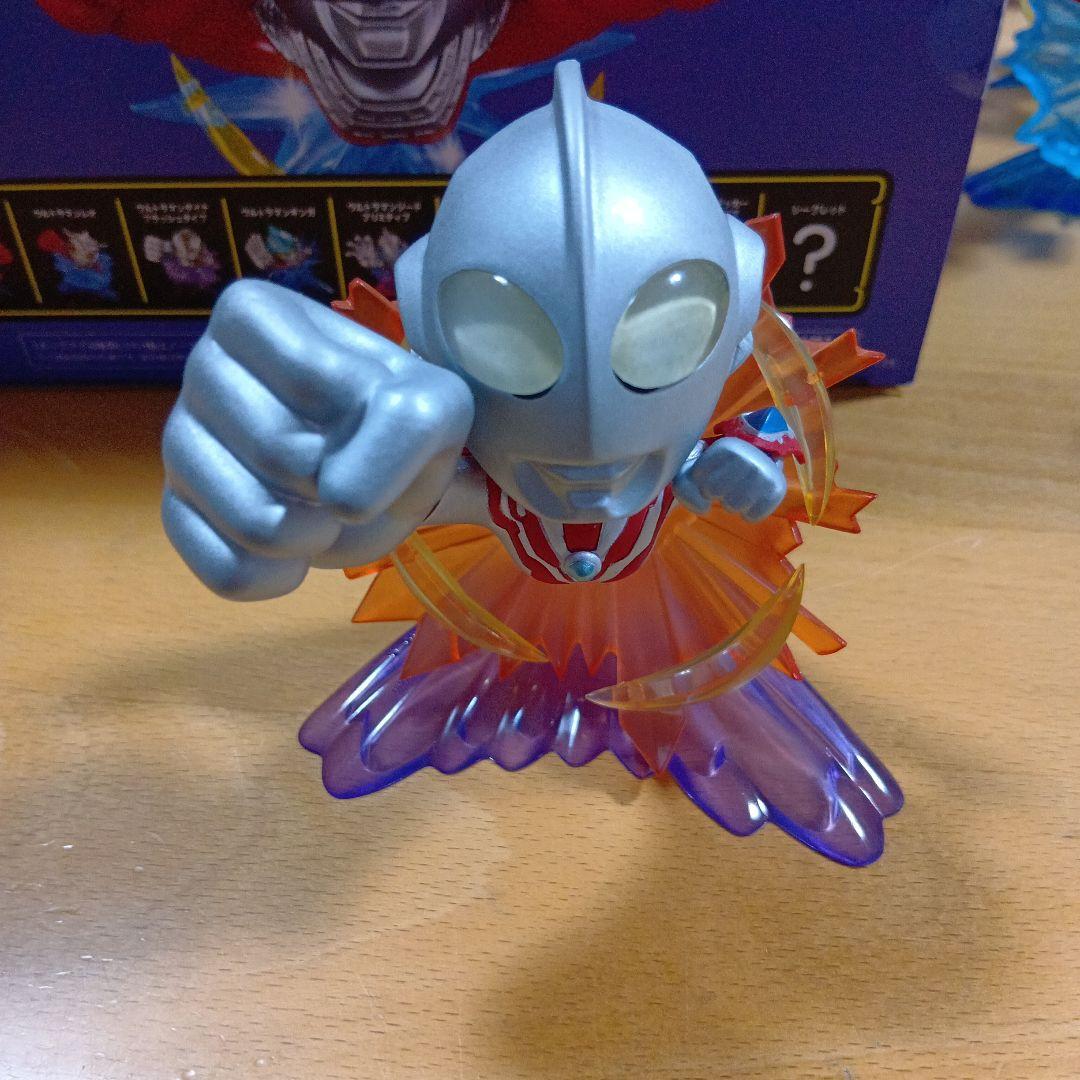 ル*様 TAMASHII NATIONS BOX ARTlizedウルトラマン1