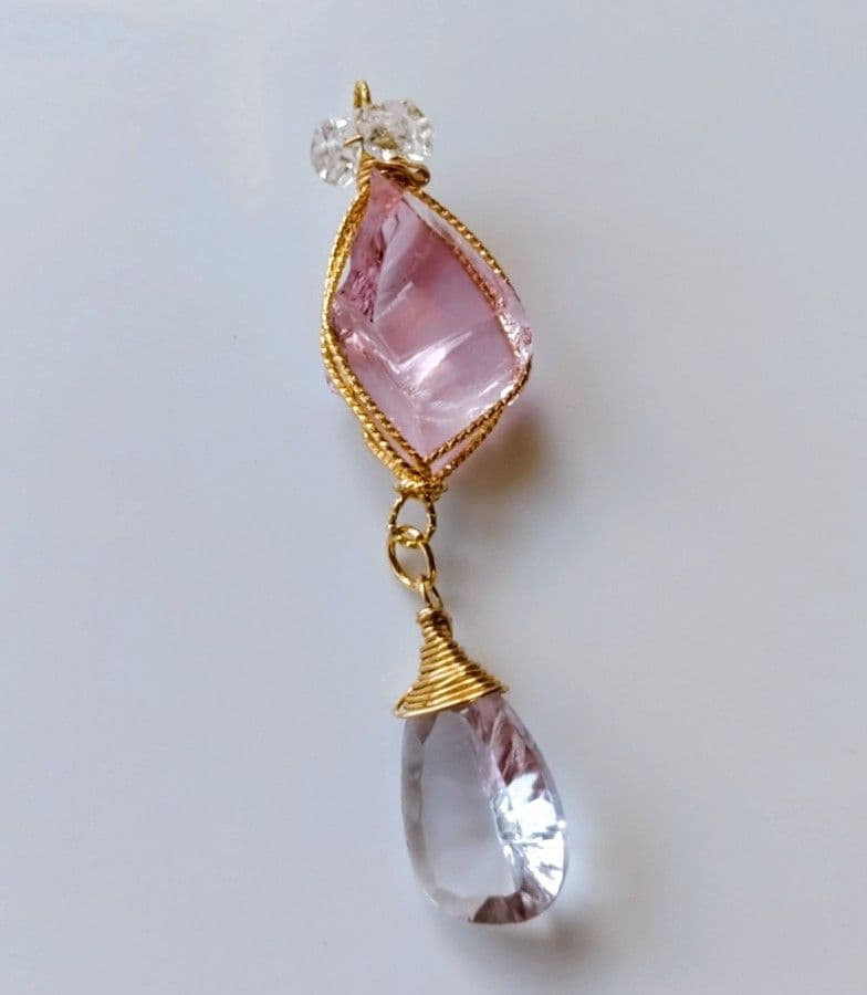 Kgf14 希少 アンダラクリスタル ルミネッセントピンク ピンクアメジスト