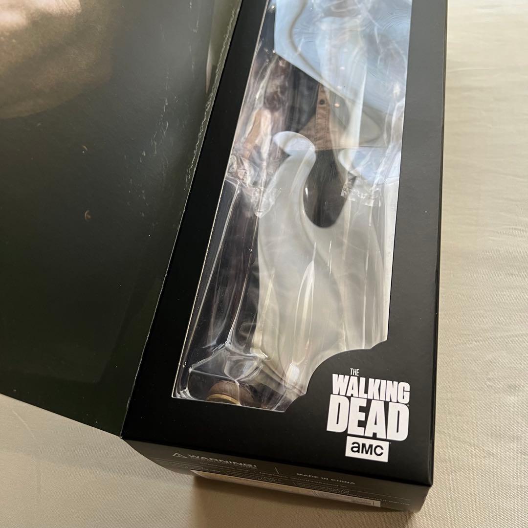 threezero ダリル ディクソン ウォーキングデッド フィギュア