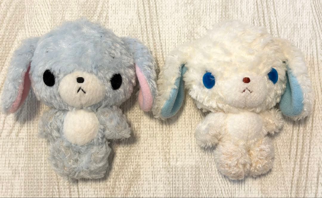 シュガーバニーズ　あおみみうさ　廃盤ぬいぐるみキーホルダー