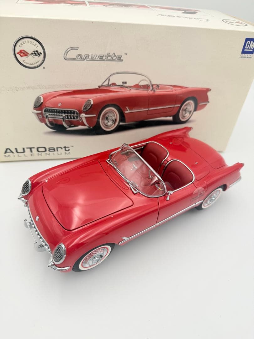 【AUTOart】シボレー・コルベット 1/18 ダイキャストミニカー