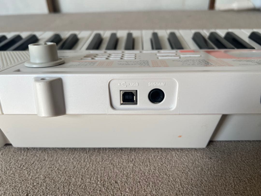 【極美品】CASIO LK-123キーボード 61鍵✨