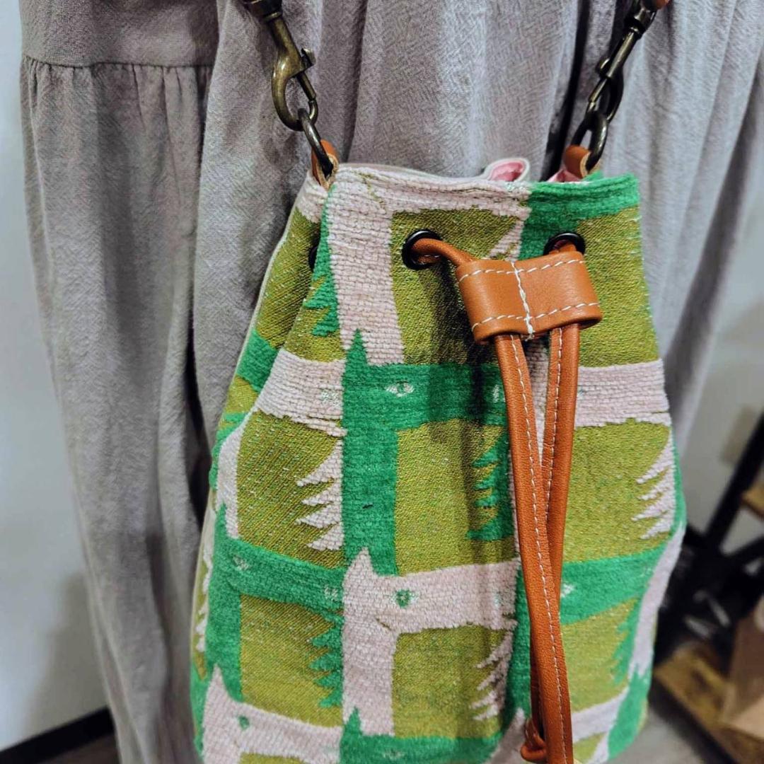 【専用】/thoroughbredサラブレットマスタード/巾着ポシェット