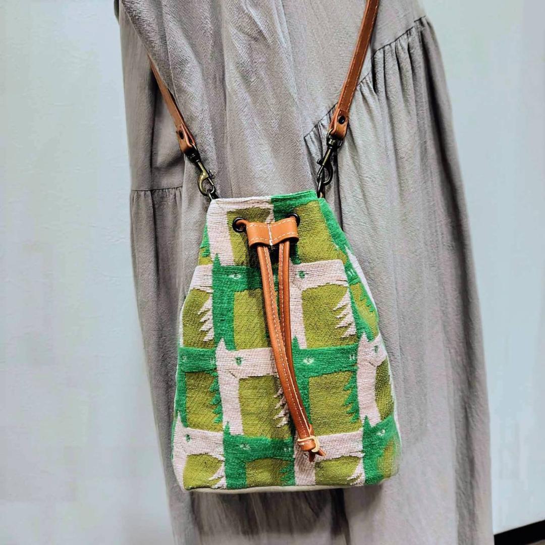 【専用】/thoroughbredサラブレットマスタード/巾着ポシェット